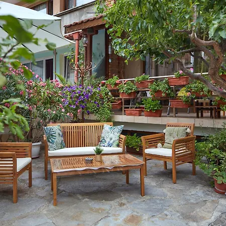 Nirvana 3* נסבר