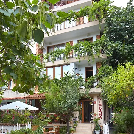 Nirvana Maison d'hôtes 3*