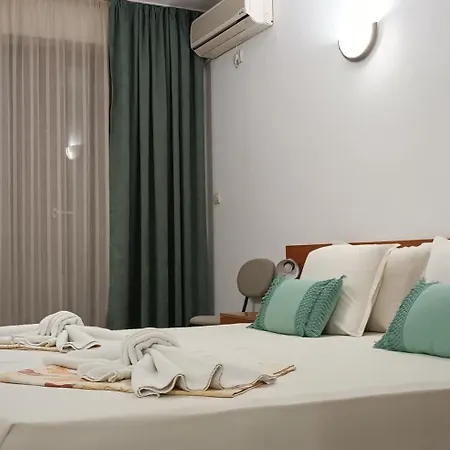 Nirvana Πανσιόν 3*