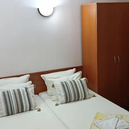 Guest house Nirvana